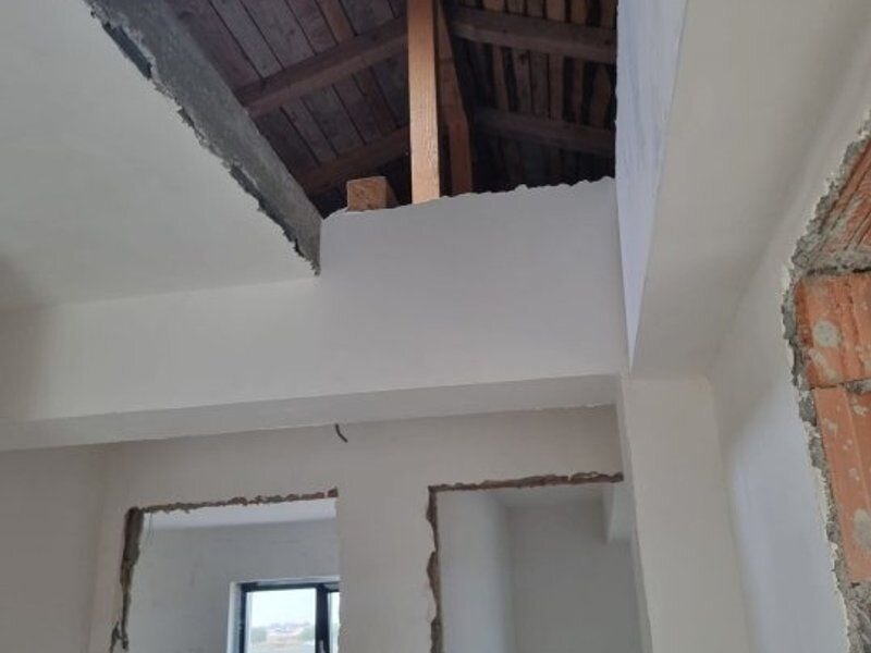 Ilfov vila semifinisata 4cam/3bai/ incalzire pardos-pompa caldura/com.Berceni