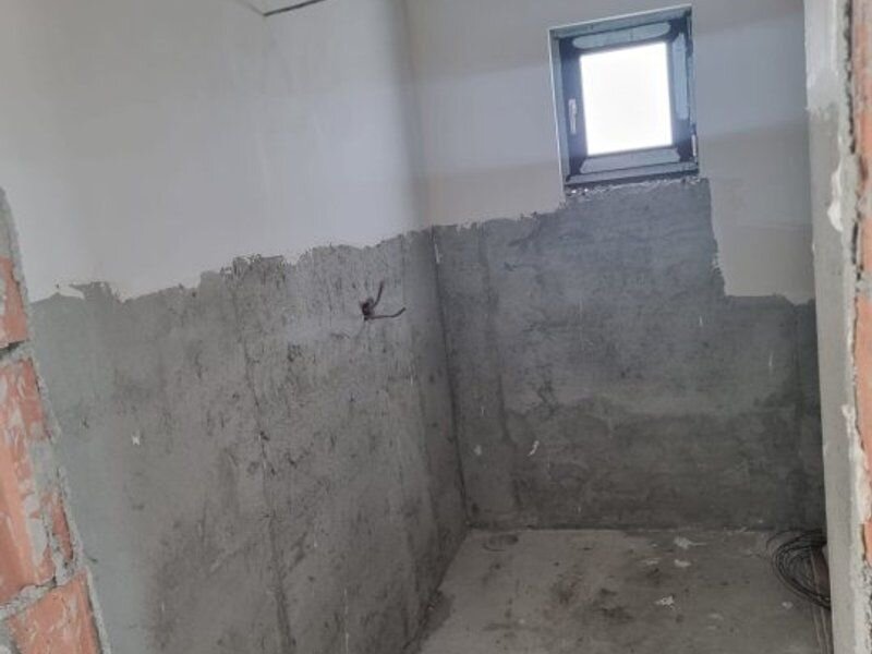 Ilfov vila semifinisata 4cam/3bai/ incalzire pardos-pompa caldura/com.Berceni